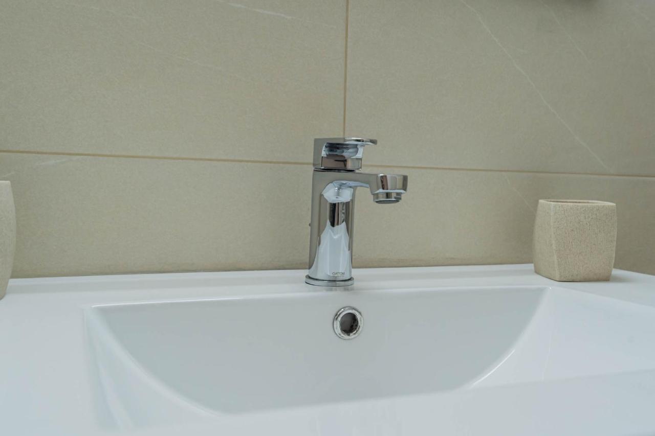 Raganzino Apartment Pozzallo - New Building Bagian luar foto